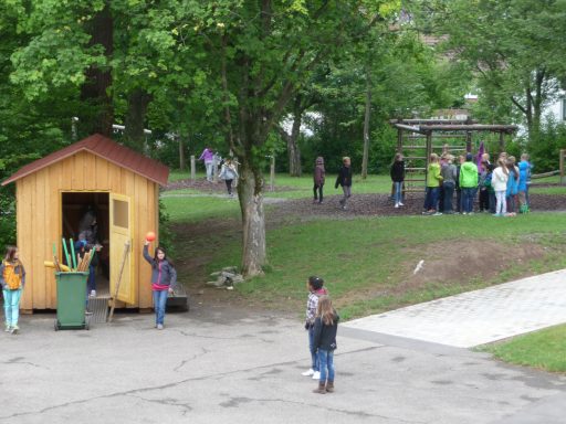 Unsere Spielhütte